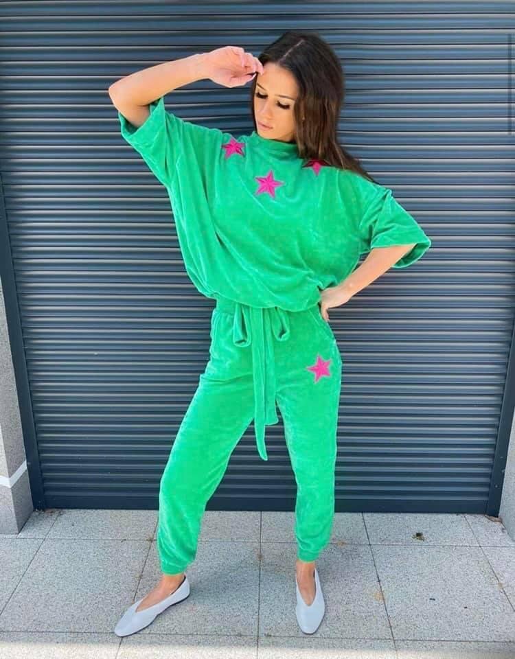 Veliūrinis laisvalaikio kostiumas "STAR"