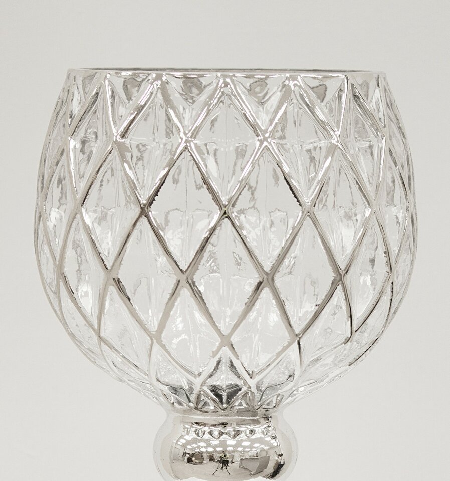 Stiklinė žvakidė “DIAMOND”